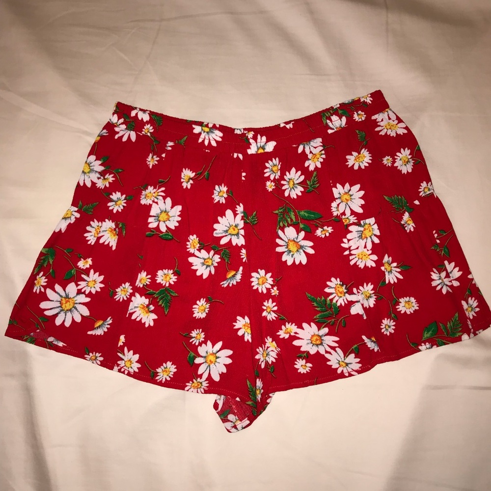 Red daisy print shorts